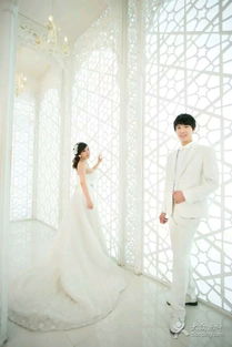 岸芷汀兰与金夫人婚纱摄影 谁更适合你的完美婚纱照？